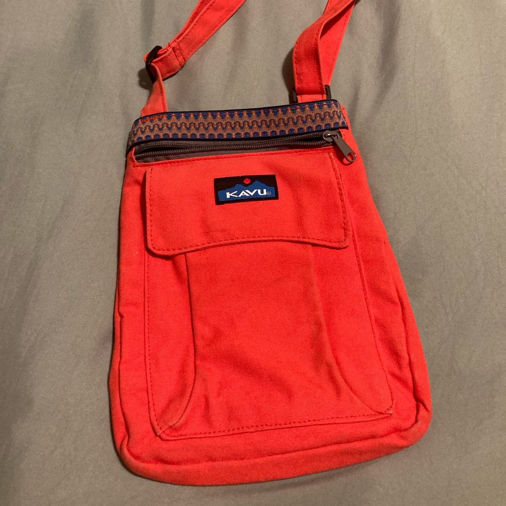 Kavu Handbag/purse
